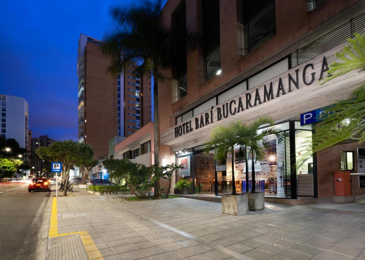 Hotel Bari 부카라망가 외부 사진