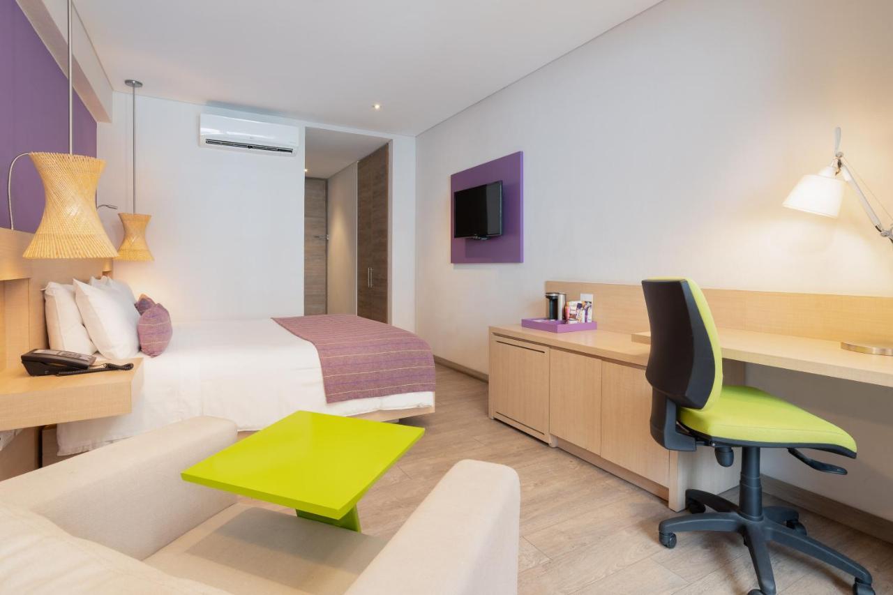 Hotel Bari 부카라망가 외부 사진