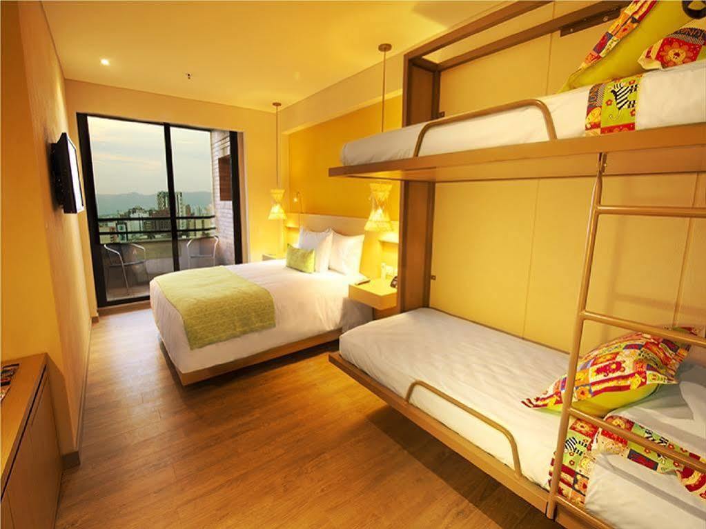 Hotel Bari 부카라망가 외부 사진